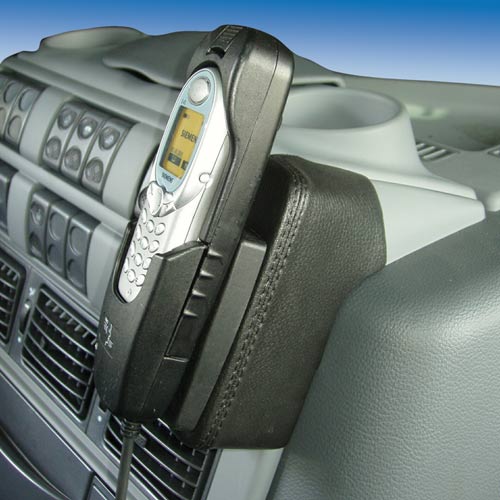 Kuda Console 011065 - Iveco Stralis (2002-2012) - kunstleder