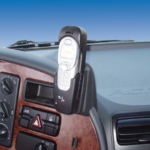 Kuda Console 013045 - Mercedes-Benz Actros (2003-2014) - kunstleder