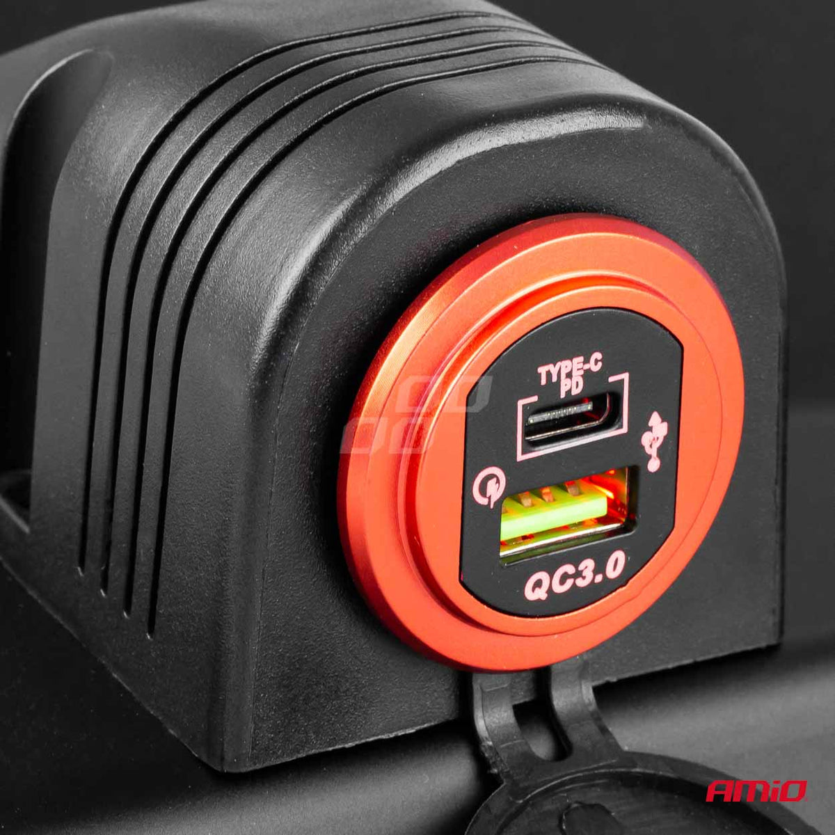 Waterdichte telefoonoplader met digitale voltometer USB + USB C 12/24V MOD-07 AMiO 02857 - AMiO 02857 - afbeelding 9