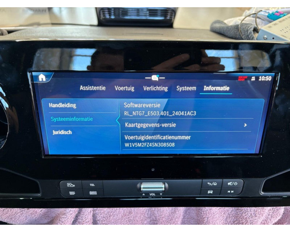 AHD camera interface Mercedes Comand NTG7