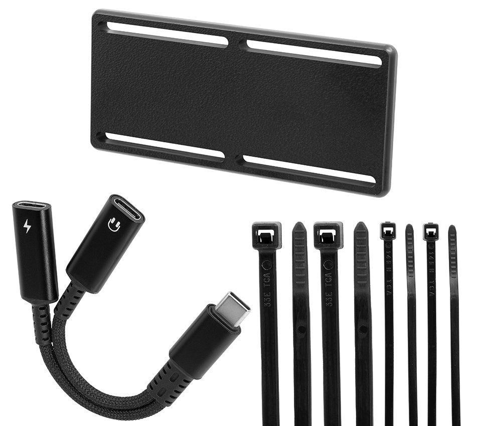 USB-C Splitter, PD 60W + Data/Audio, with cable retention 216477