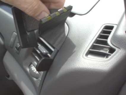 Brodit ProClip 603067 - Toyota Previa 2001-2006