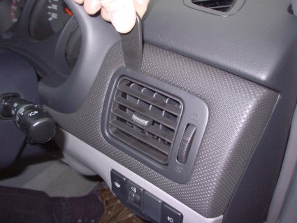 Brodit ProClip 603139 - Subaru Forester 2003-2007