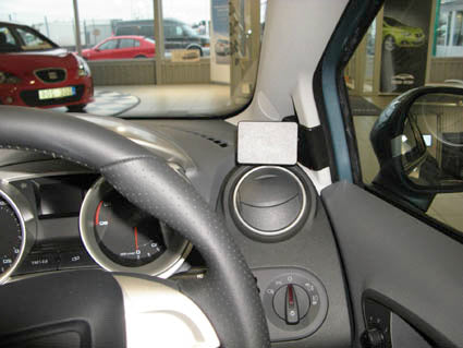 Brodit ProClip 604272 - Seat Ibiza 2009-2017