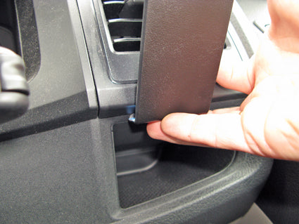 Brodit ProClip 605214 - Volkswagen Caravelle 2016-2020