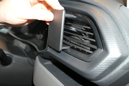 Brodit ProClip 605589 - Volkswagen Caravelle 6.1 2020-2024