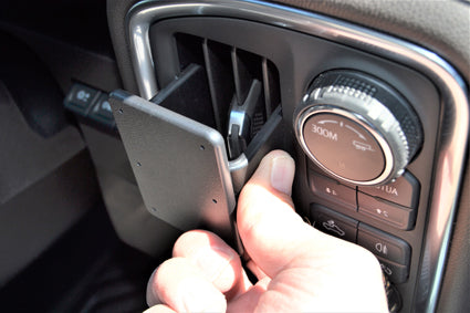 Brodit ProClip 605617 - Chevrolet Silverado 2020-2024