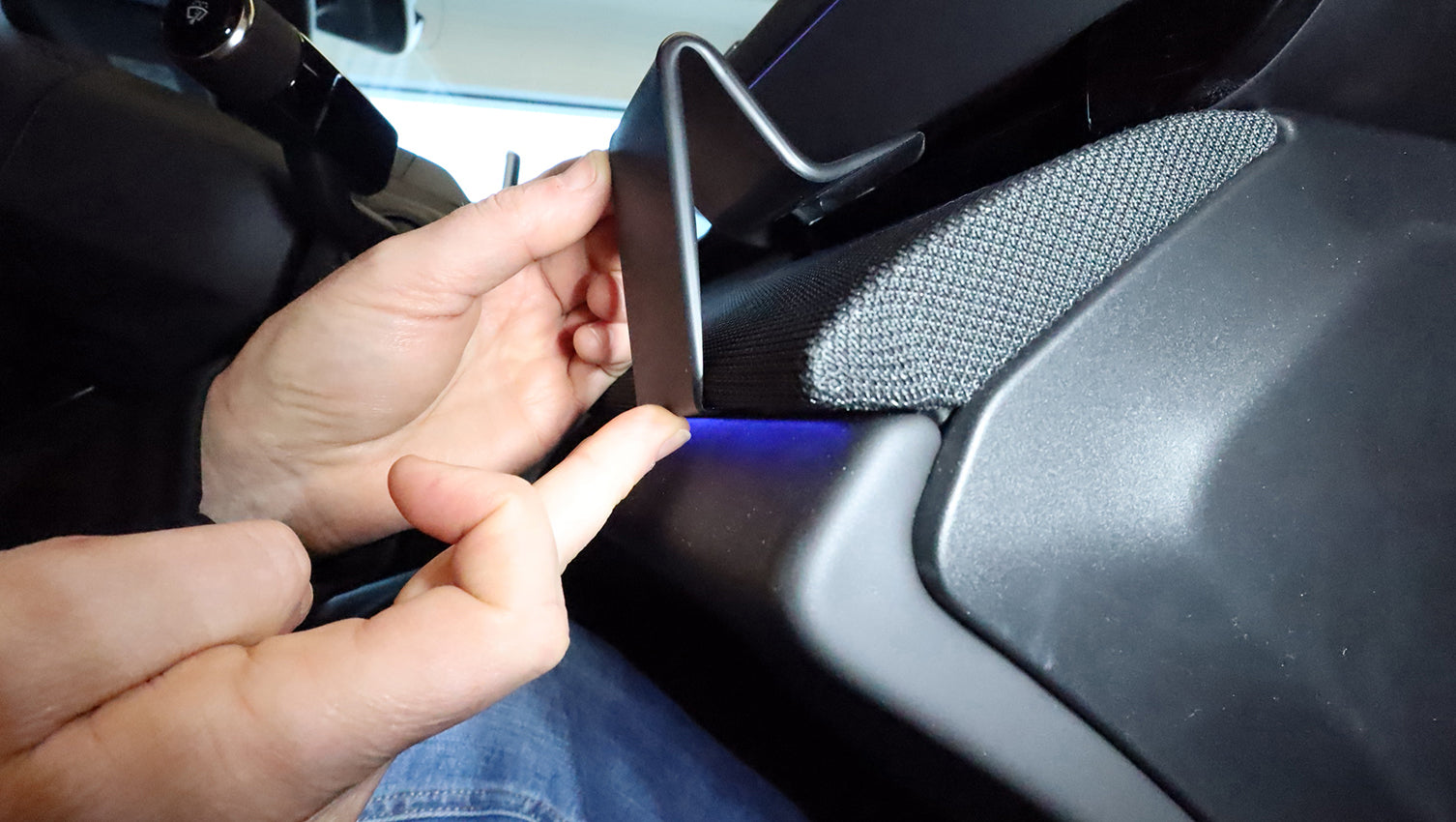 Brodit ProClip 606264 - Polestar 4 2024-2026