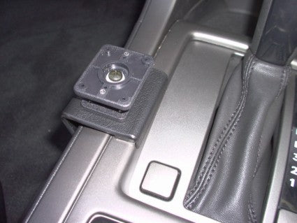 Brodit ProClip 633158 - Holden Executive 2002-2007