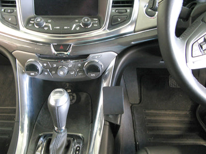 Brodit ProClip 634947 - Holden Commodore VF 2014-2017