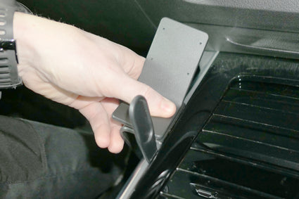 Brodit ProClip 635608 - Mercedes-Benz EQB 2020-2026