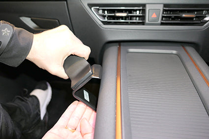 Brodit ProClip 635734 - Cupra Born 2022-2026