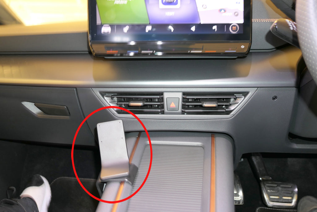 Brodit ProClip 635734 - Cupra Born 2022-2026