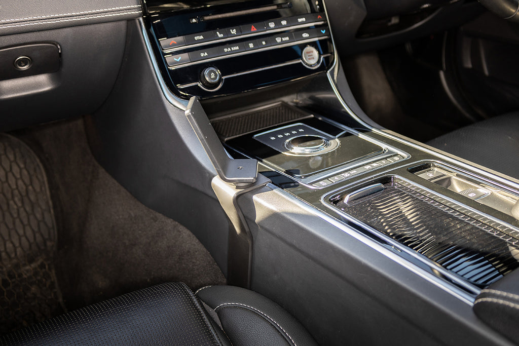 Brodit ProClip 636140 - Jaguar XE 2019-2020