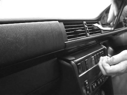 Brodit ProClip 652017 - Mercedes-Benz 124 (200-500E) 1986-1994