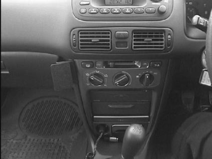 Brodit ProClip 652493 - Toyota Corolla 1998-2001