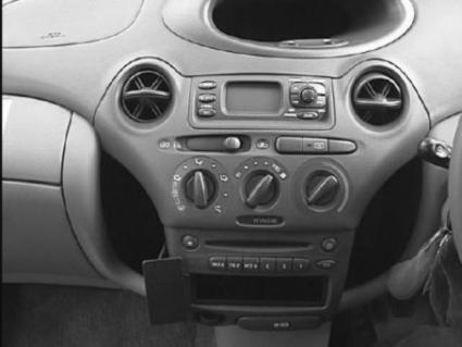 Brodit ProClip 652699 - Toyota Yaris 1999-2005