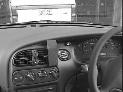 Brodit ProClip 652737 - Holden Executive 1998-2002