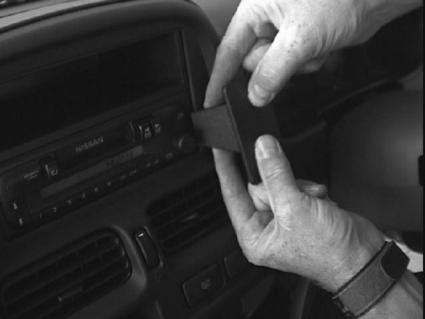Brodit ProClip 652751 - Nissan King Cab 1999-2006