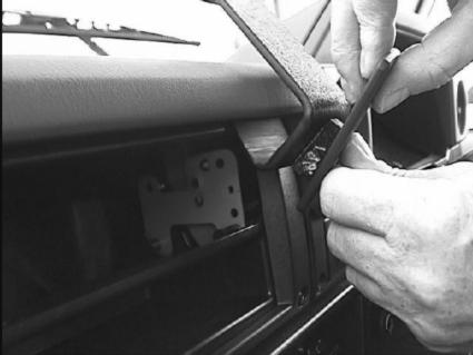 Brodit ProClip 652758 - Toyota LandCruiser 70 1984-1998