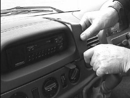 Brodit ProClip 652796 - Mercedes-Benz Sprinter 2000-2006