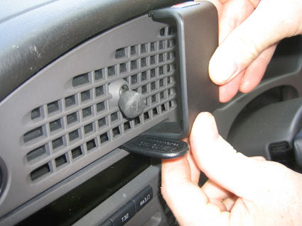 Brodit ProClip 652800 - Saab 9-5 1998-2005