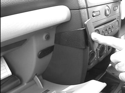 Brodit ProClip 652935 - Renault Clio II 2002-2009