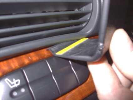 Brodit ProClip 653090 - Mercedes-Benz C-Class (180-320) 2000-2006