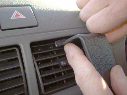Brodit ProClip 653204 - Ford Tourneo Connect 2003-2009