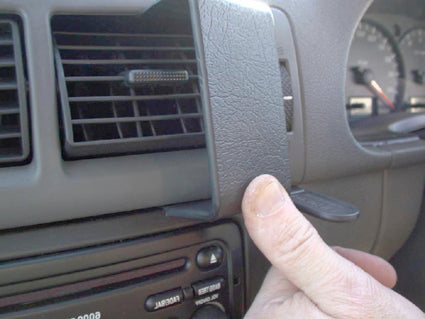 Brodit ProClip 653204 - Ford Tourneo Connect 2003-2009