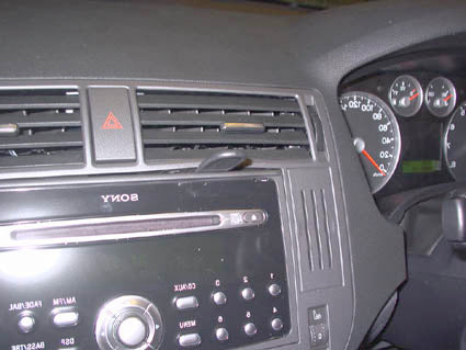 Brodit ProClip 653353 - Ford C-Max 2004-2012
