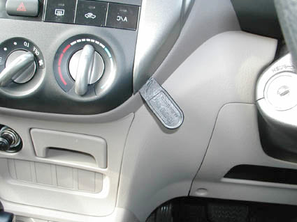 Brodit ProClip 653377 - Toyota RAV 4 2004-2005
