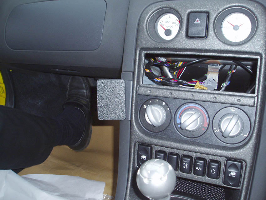 Brodit ProClip 653423 - MG F 1996-2005