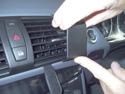 Brodit ProClip 653523 - BMW 1-Serie E81, E82, E87, E88 2005-2011
