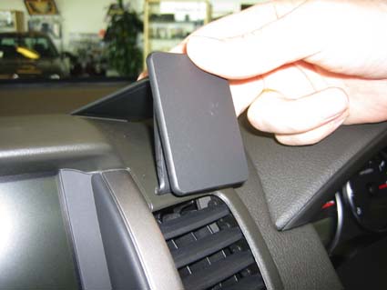 Brodit ProClip 653613 - Nissan King Cab 2005-2010