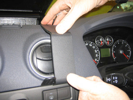 Brodit ProClip 653797 - Ford Fusion 2006-2012