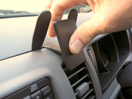 Brodit ProClip 653885 - Toyota HiAce SLWB Van 2007-2019
