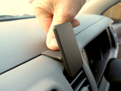 Brodit ProClip 653885 - Toyota HiAce SLWB Van 2007-2019