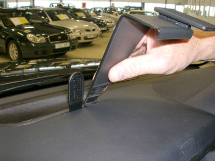 Brodit ProClip 653981 - Mitsubishi Pajero 2007-2019