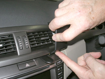 Brodit ProClip 654002 - Holden Statesman 2007-2010