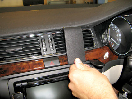 Brodit ProClip 654218 - Skoda Superb 2009-2015