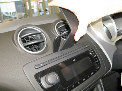 Brodit ProClip 654271 - Seat Ibiza 2009-2017