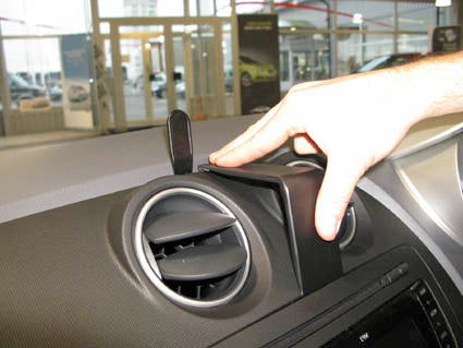 Brodit ProClip 654271 - Seat Ibiza 2009-2017