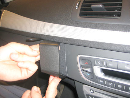 Brodit ProClip 654338 - Renault Fluence 2009-2016