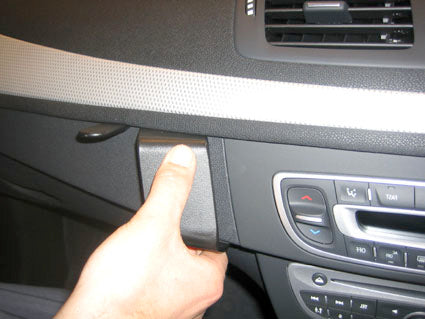 Brodit ProClip 654338 - Renault Fluence 2009-2016