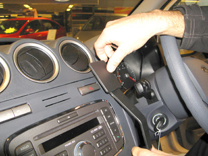 Brodit ProClip 654379 - Ford Tourneo Connect 2010-2013