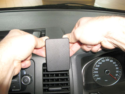 Brodit ProClip 654432 - Volkswagen Caravelle 2010-2015
