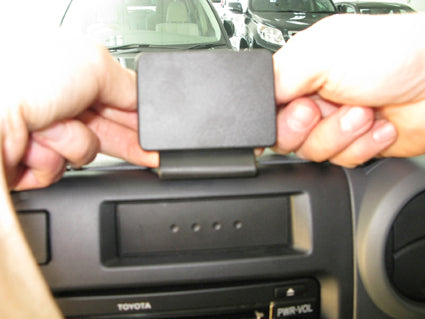 Brodit ProClip 654467 - Toyota LandCruiser 70 2008-2023