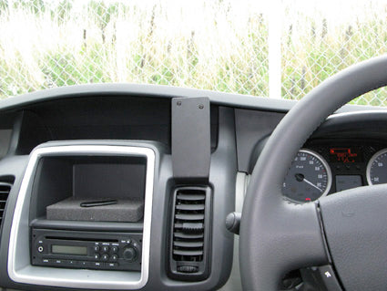 Brodit ProClip 654517 - Nissan Primastar 2011-2014