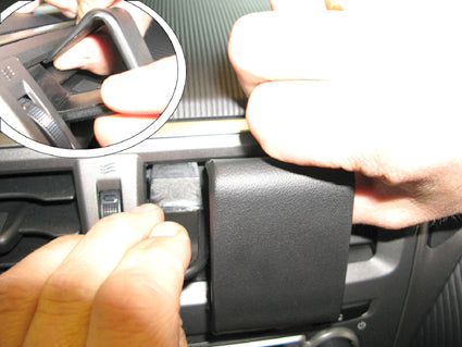 Brodit ProClip 654612 - Subaru Trezia 2011-2016
